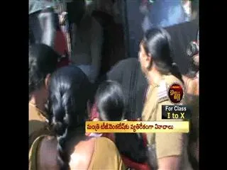 Rachabanda programme in kurnool turn violent - Sakshi