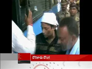 Mafia don abu salem sentenced for seven years - Sakshi