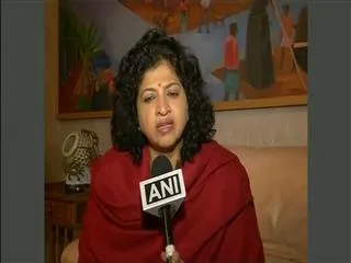 congress fired on kejriwal on danish women gang-raped - Sakshi
