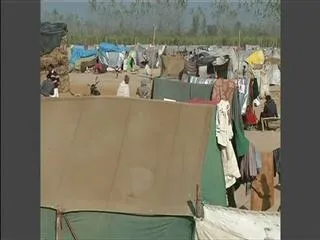 Muzaffarnagar relief camps: UP Home Secy says 'nobody dies of cold' - Sakshi