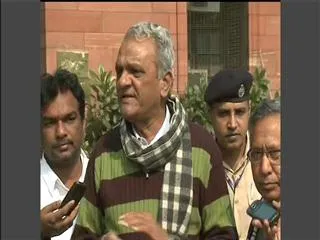 We oppose hyderabad as union territory says narayana - Sakshi