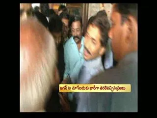 The prime time show on Y.S Jagan makes surprise visit to Nimmakuru - Sakshi