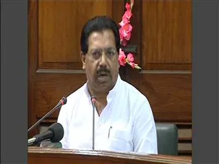 Congress Rules out Going Back on Telangana Amid Statehood:Chacko - Sakshi