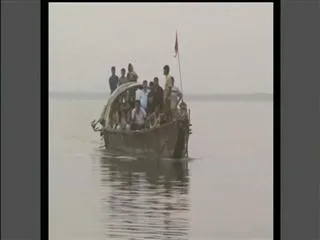 10 killed in boat capsize in Odisha - Sakshi