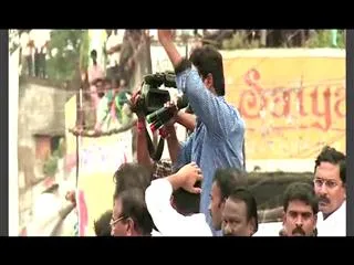 Hasthalanu Addupetti - Sakshi