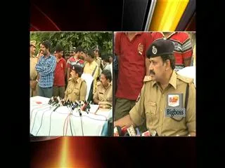 Attarintiki daredi piracy case busted - Sakshi