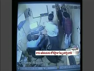 SP workers attack staff at two toll plazas - Sakshi