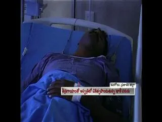 Railway constable attempts rape on engineering student - Sakshi