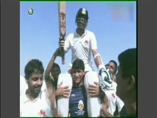 Cricket Score 1st Test: India elect to bat, Zaheer and Rahane picked - Sakshi