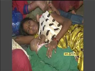 Phailin Cyclone: Many people evacuated to safety places - Sakshi