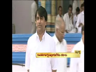 Puttaparthi Rathnakar in controversy - Sakshi