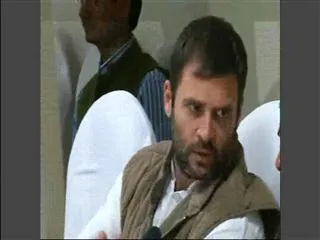 Rahul gandhi calls cwc meet to discuss lok sabha poll strategy - Sakshi