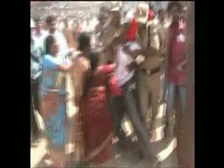 Rachabanda turns violent in warangal - Sakshi