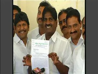 APNGOs again strike from February 6 - Sakshi