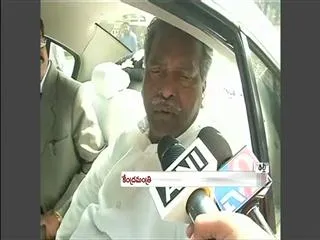 seemandhra union ministers protest in lok sabha - Sakshi