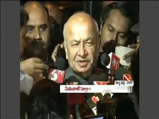 Cabinet gives nod for Telangana bill - Sakshi