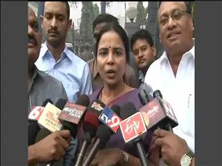 YSRCP leaders meet DGP - Sakshi