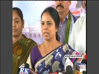 Chandrababu Naidu implements sonia gandhi agenda says Sobha Nagi Reddy - Sakshi