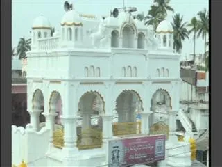 Sun rays fail to touch idol at Arasavilli - Sakshi