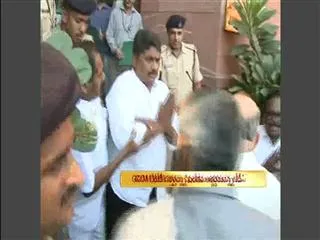 TDP Mps High Drama in New Delhi - Sakshi