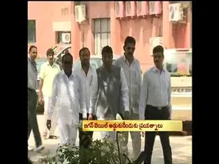 TDP MPs Hulchul in Delhi - Sakshi