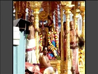Lord Balaji rides Swarna Ratham - Sakshi