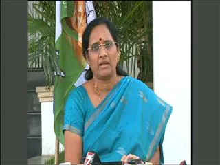 YSRCP Leader Vasireddy Padma press meet on State Bandh - Sakshi