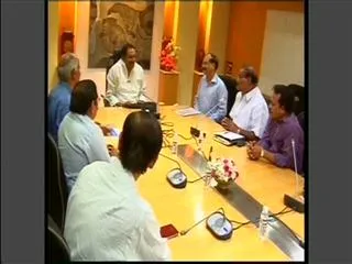 seemandhra electricity employees call off strike - Sakshi