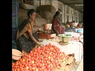 Vegetable price hike in Andhra - Sakshi