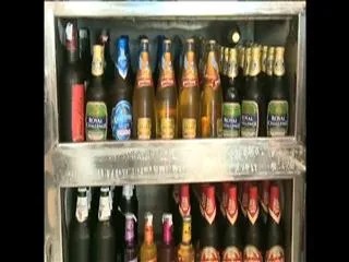Government encouraging liquor sale - Sakshi