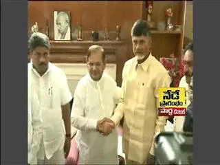 Chandrababu naidu meets Sharadh yadav - Sakshi