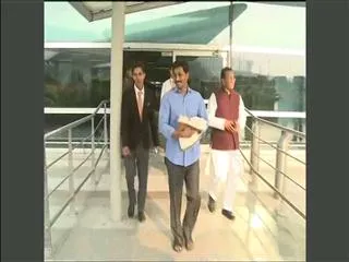 YS Jagan mohan reddy reaches delhi to meet president pranab mukherjee - Sakshi