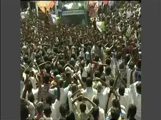 from 17th ys jagan samaikya sankharavam Yatra Starts - Sakshi