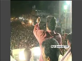 YS Jagan Promises on Employment Development - Sakshi