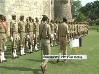 Traffic Curbs for I-Day Celebrations at Golconda Fort - Sakshi