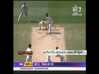 india-462-8-at-stumps-on-day-3-trail-by-68-runs - Sakshi