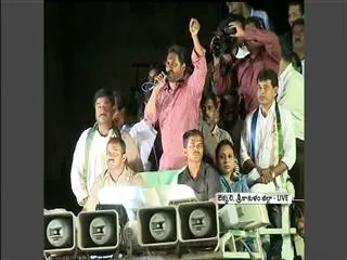 Jagan Promises on Belt Shops Ban - Sakshi