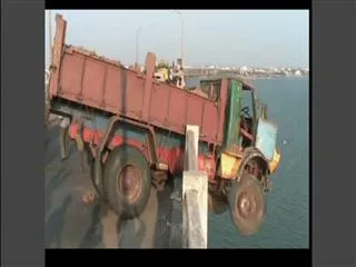 Road Accident escape on the railway bridge - Sakshi