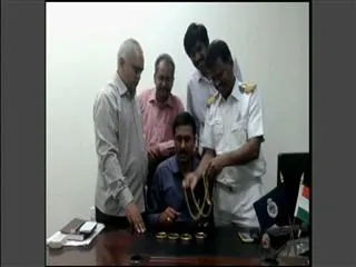 Rs 25 lakh worth gold seized at Hyderabad airport - Sakshi