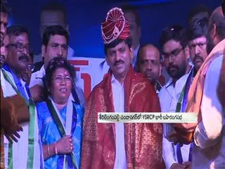 Ponguleti Srinivasa Reddy starts GHMC election Campaign in Serilingampally - Sakshi