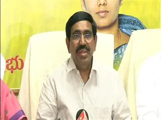 Food arrangements for one lakh people in NTR Canteens - Sakshi