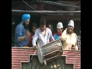 Special story on Kejriwal's win - Sakshi