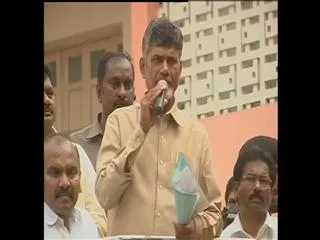 AP cm chandrababu naidu surprise visit in vijayawada - Sakshi