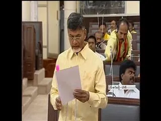 chandrababu naidu pays condolence to tdp mla venkataramana - Sakshi