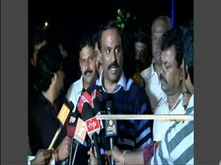 Bail to Gali Janardhan Reddy in Bail deal case - Sakshi