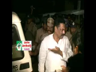 Court grants bail to Nandyal MLA Bhuma Nagi Reddy - Sakshi