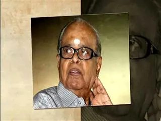 K Balachander, a master filmmaker is no more - Sakshi