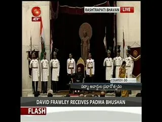 President Pranab Mukherjee confers Padma awards - Sakshi