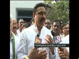 Bhuma Nagireddy speaks to media on his arrest - Sakshi