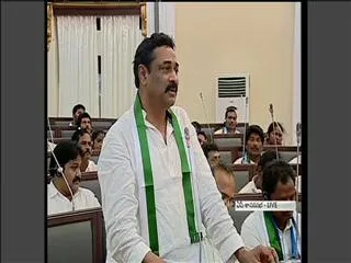 Bhuma Nagireddy pays tribute to Shobha Nagireddy - Sakshi